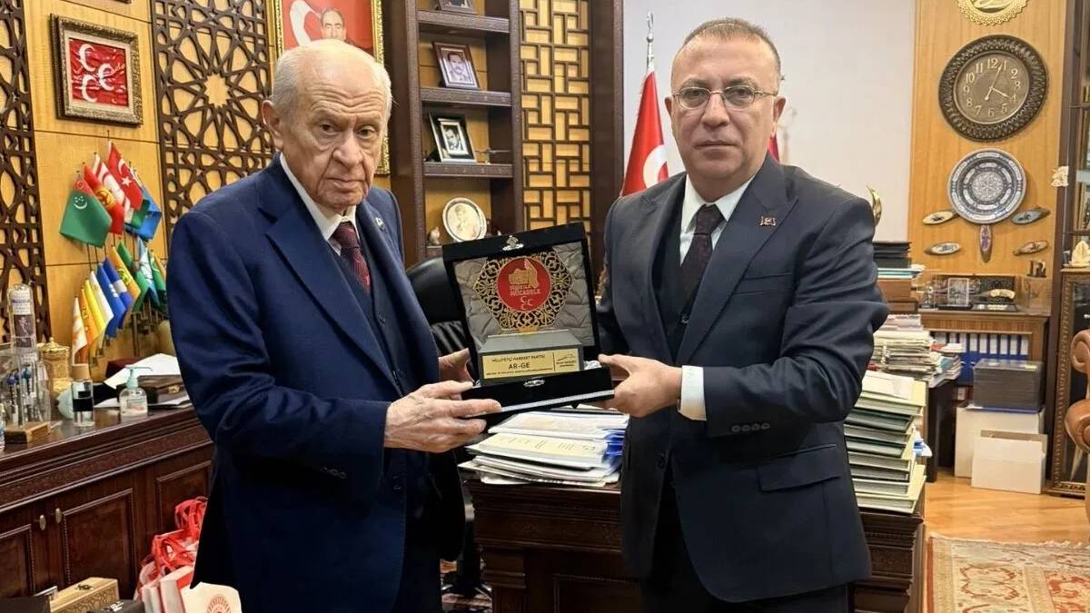 Bahçeli'den istifa eden İzzet Ulvi Yönter açıklaması: Küskünlük yok