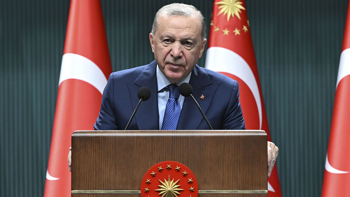 Cumhurbaşkanı Erdoğan: Enflasyonla mücadelede kararlıyız; Ekim ayında ilk kiralık konut kurasını çekeceğiz