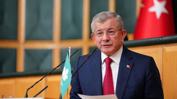 Davutoğlu'ndan 23 Nisan mesajı